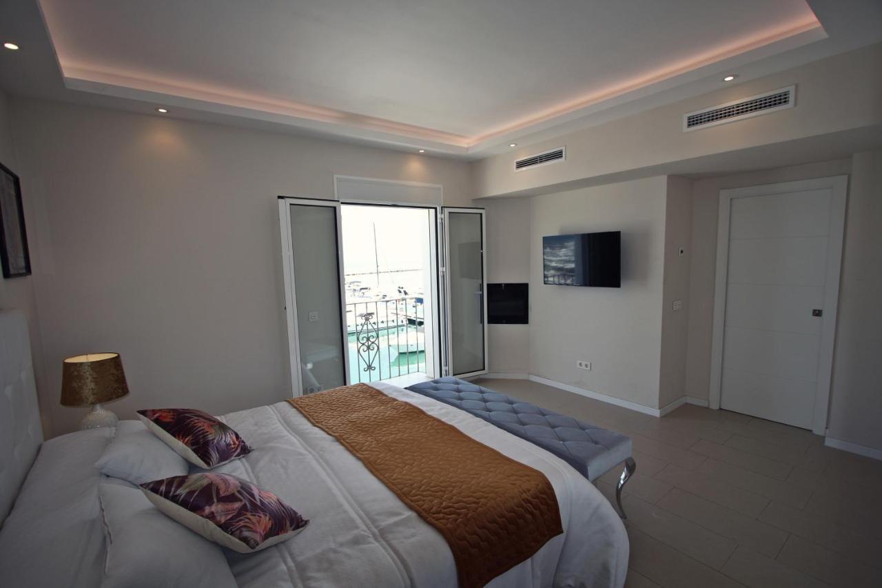 First Line Luxury Penthouse, Puerto Banus, Marbella Apartment Exterior photo